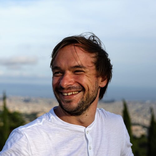 Björn Hempel - DevOps Engineer and Software Architect Björn Hempel - DevOps Engineer and Software Architect